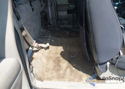 2001 Chevrolet Silverado 1500 Lt from USA, damaged, VIN 2GCEK19T811154366